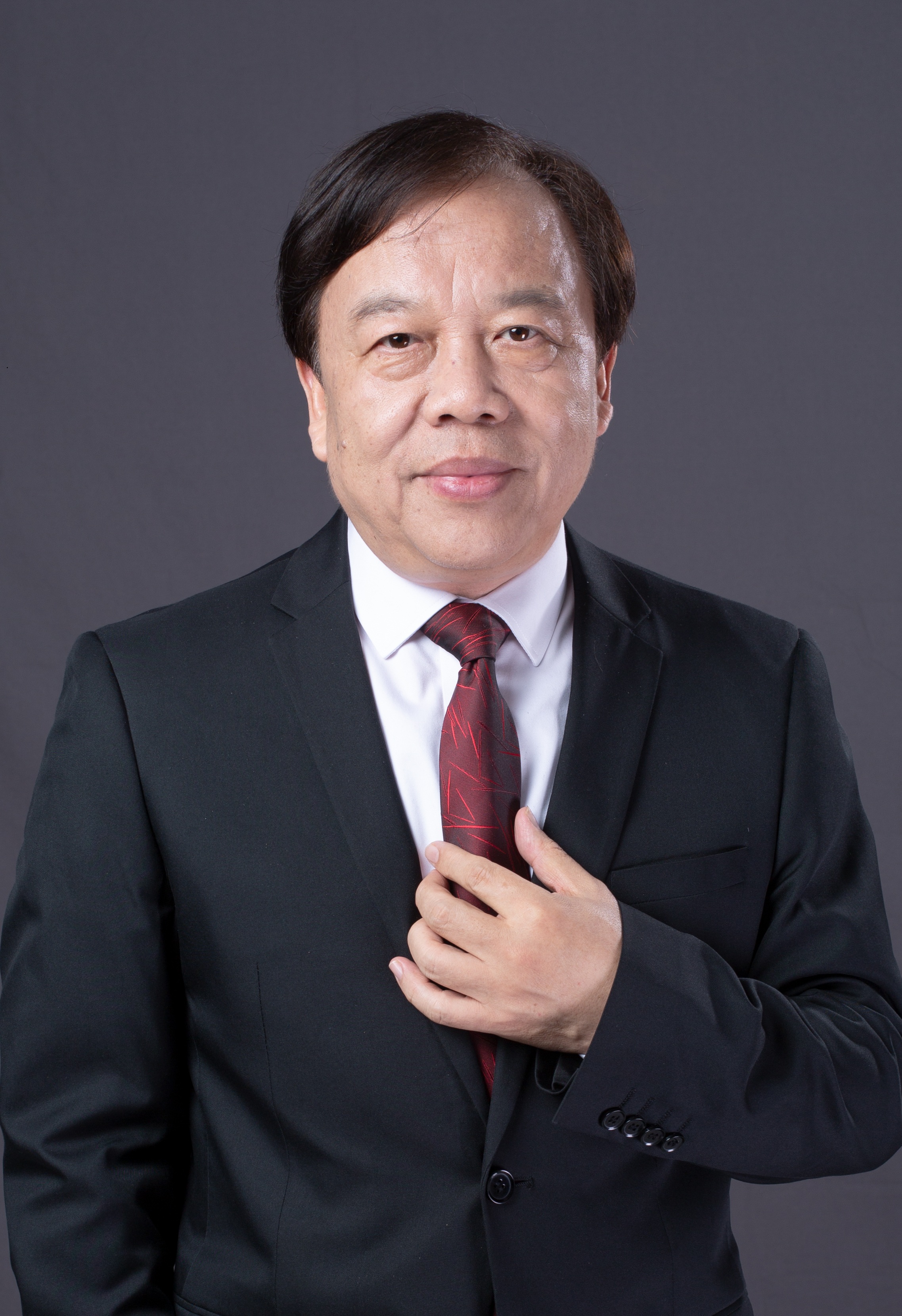 浙江大学蚕蜂研究所所长